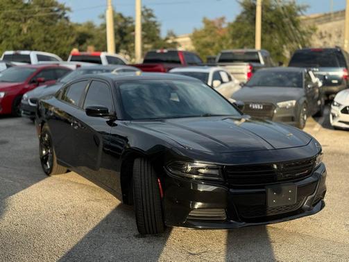 2018 Dodge Charger SXT