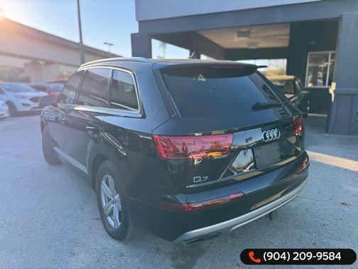 2019 Audi Q7 45 Premium Plus