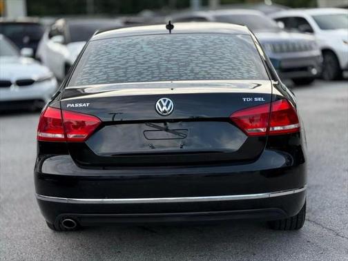 2015 Volkswagen Passat 2.0L TDI DSG SEL Premium
