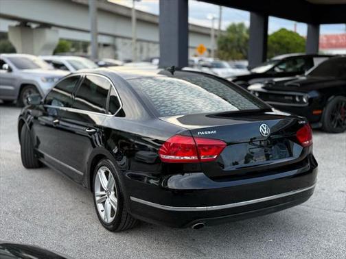 2015 Volkswagen Passat 2.0L TDI DSG SEL Premium