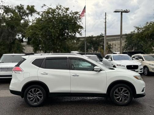 2016 Nissan Rogue SL