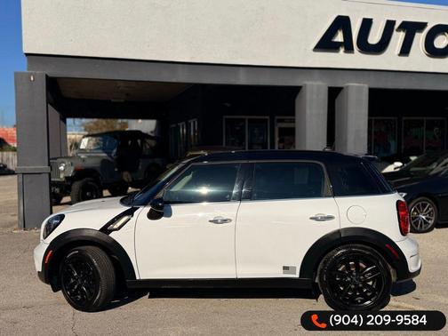 2016 MINI Countryman Cooper S