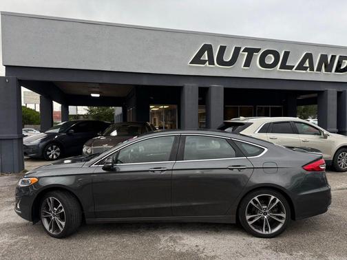 2020 Ford Fusion Titanium