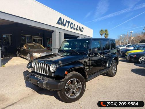 2017 Jeep Wrangler Unlimited Sahara