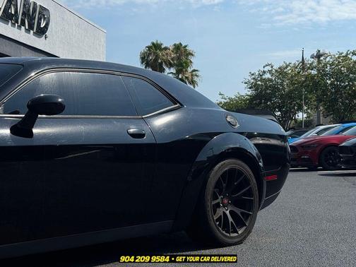 Pitch Black Clearcoat 2016 Dodge Challenger R/T Scat Pack