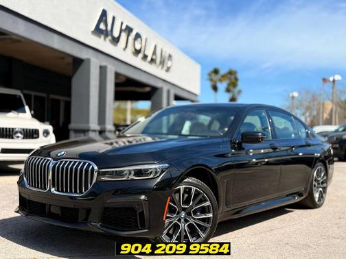Black Sapphire Metallic 2020 BMW 740 740i