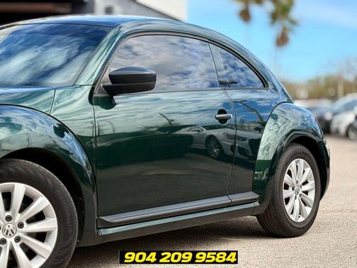 Green Metallic 2014 Volkswagen Beetle 2.5L