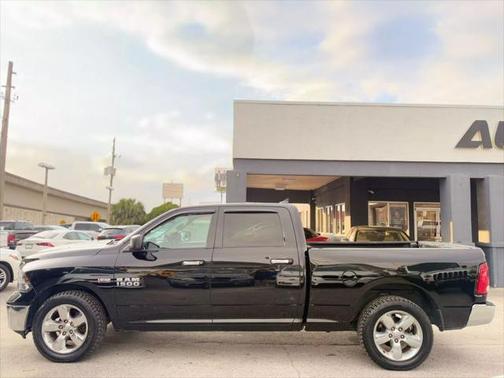 2014 RAM 1500 SLT