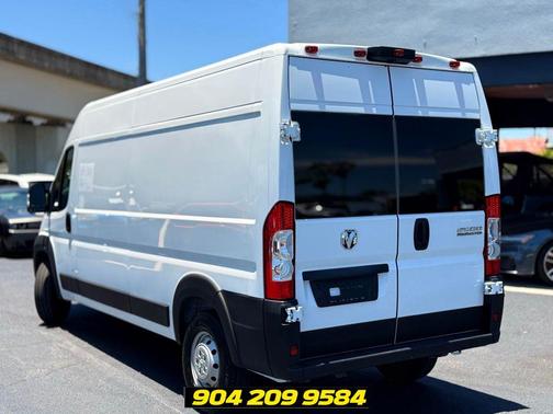 Bright White Clearcoat 2023 RAM ProMaster 2500 High Roof