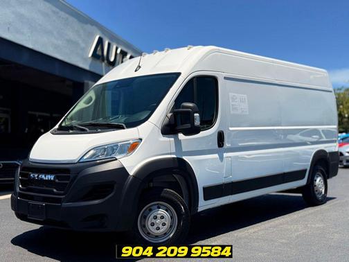 Bright White Clearcoat 2023 RAM ProMaster 2500 High Roof