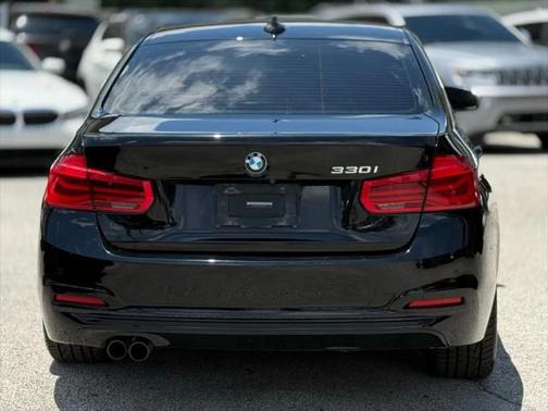 2017 BMW 330 330i Sedan 4D