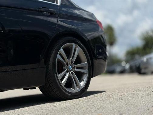2017 BMW 330 330i Sedan 4D