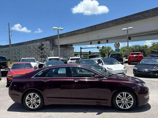 2013 Lincoln MKZ Hybrid Base