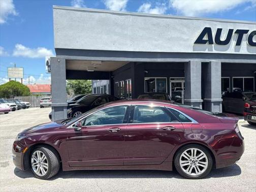 2013 Lincoln MKZ Hybrid Base