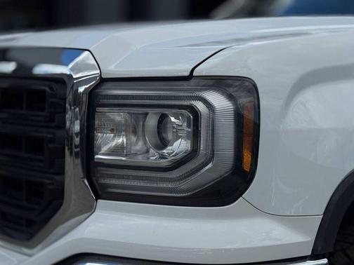 2017 GMC Sierra 1500 Base