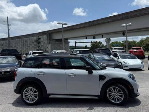 2019 MINI Countryman Cooper