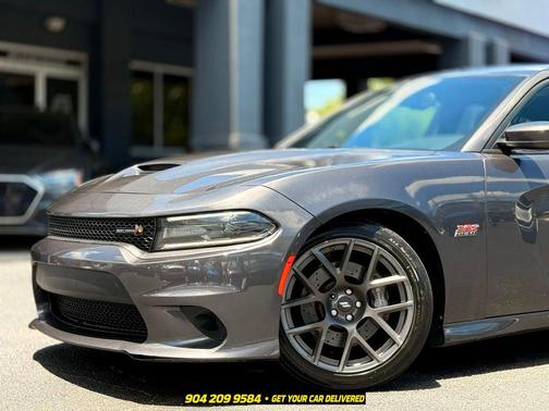 Granite Pearlcoat 2018 Dodge Charger R/T Scat Pack