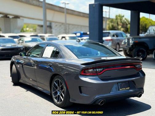 Granite Pearlcoat 2018 Dodge Charger R/T Scat Pack
