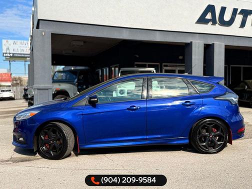 2015 Ford Focus ST 