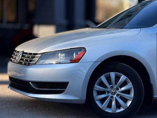 2012 Volkswagen Passat 2.5 S