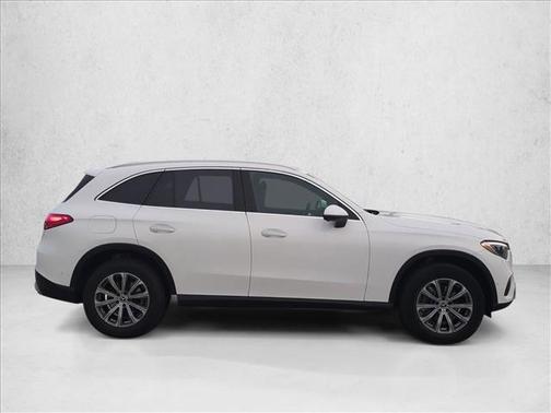 2024 Mercedes-Benz GLC 300 Base