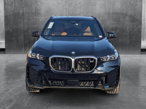 2025 BMW X5 M60i