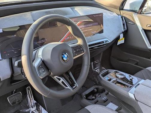 2026 BMW iX xDrive60