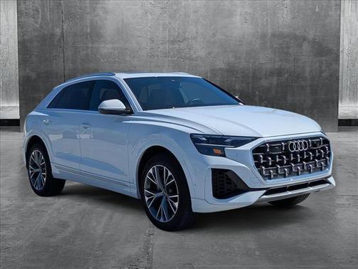 2024 Audi Q8 55 Premium Plus