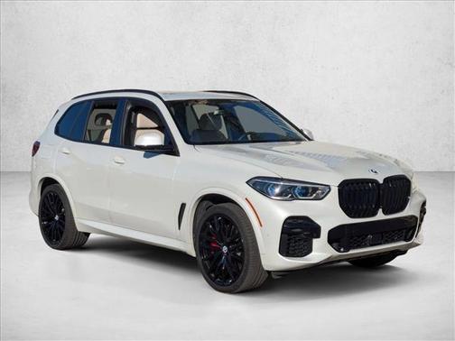 2023 BMW X5 M50i