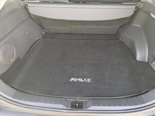 2020 Toyota RAV4 Limited