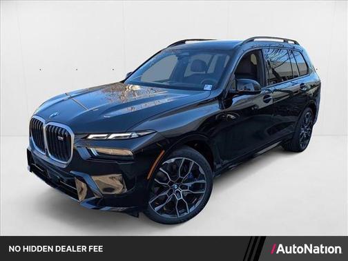 Black Sapphire Metallic 2025 BMW X7 M60i