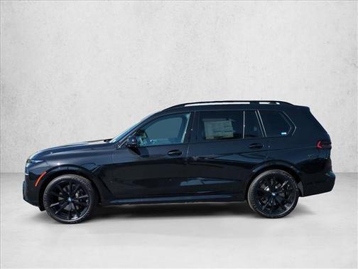Black Sapphire Metallic 2026 BMW X7 M60i