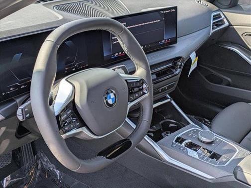 2025 BMW 330 i