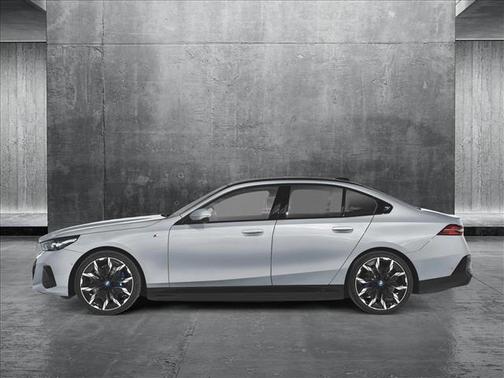 2026 BMW i5 eDrive40