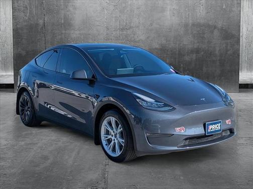 2023 Tesla Model Y Long Range Dual Motor All-Wheel Drive