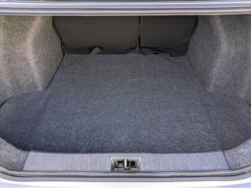 2024 Nissan Versa 1.6 SV