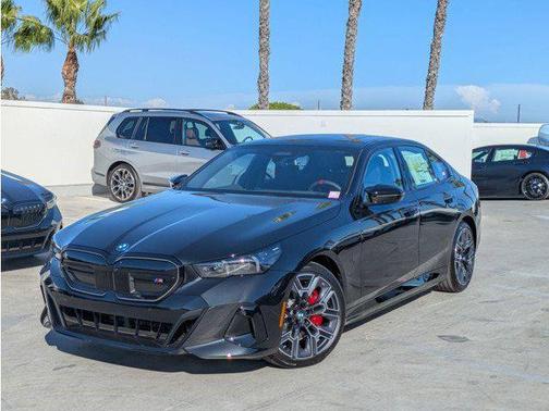 2025 BMW i5 M60