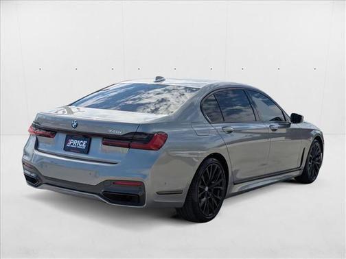 2021 BMW 740 740i