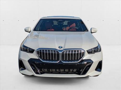 2025 BMW 530 i