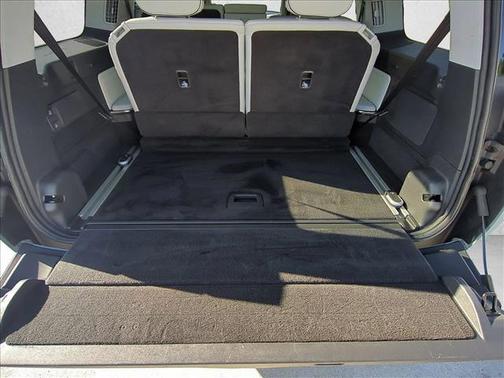 2023 Rivian R1S Adventure