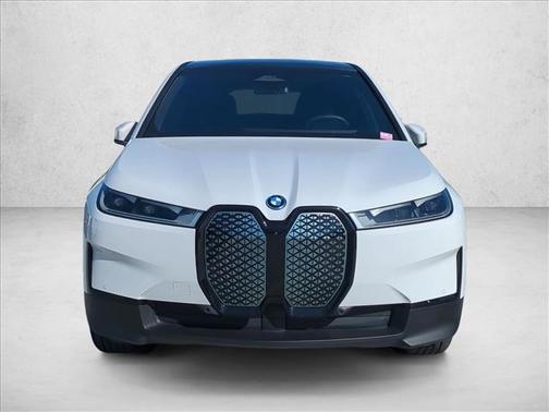 2025 BMW iX xDrive50
