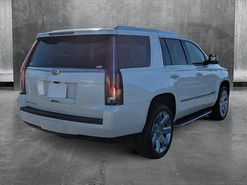 2020 Cadillac Escalade Luxury