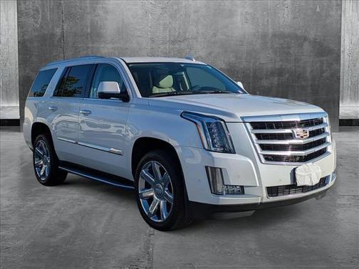2020 Cadillac Escalade Luxury