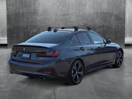 2022 BMW 330 330i