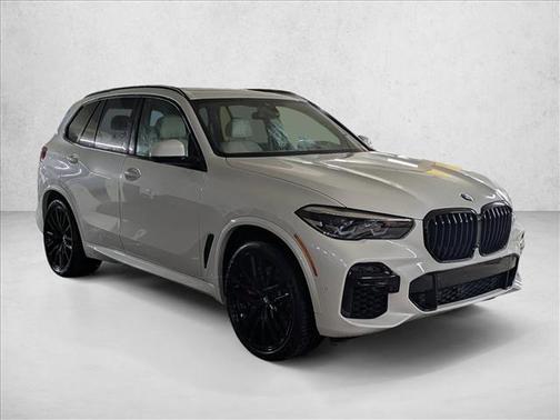 2023 BMW X5 M50i