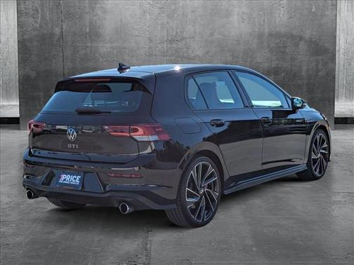 2023 Volkswagen Golf GTI 2.0T S DSG