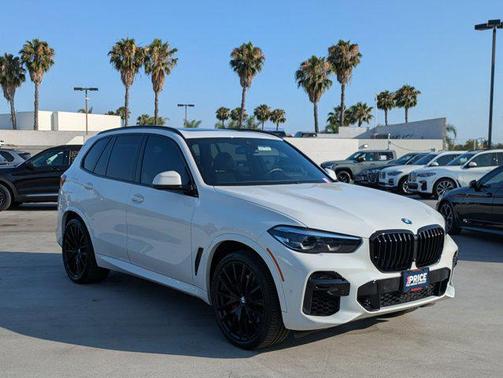 2023 BMW X5 sDrive40i