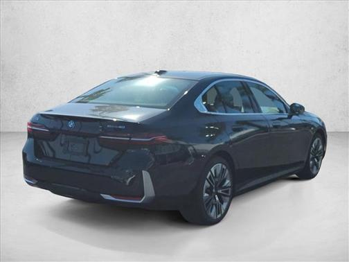 Black Sapphire Metallic 2026 BMW i5 eDrive40