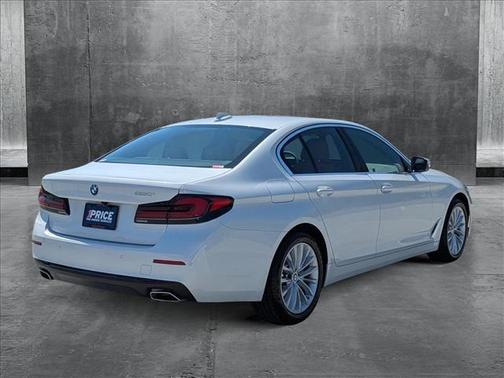 2023 BMW 530 i