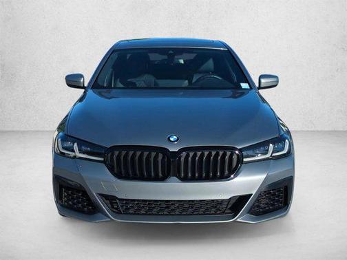 Skyscraper Gray Metallic 2023 BMW 540 i
